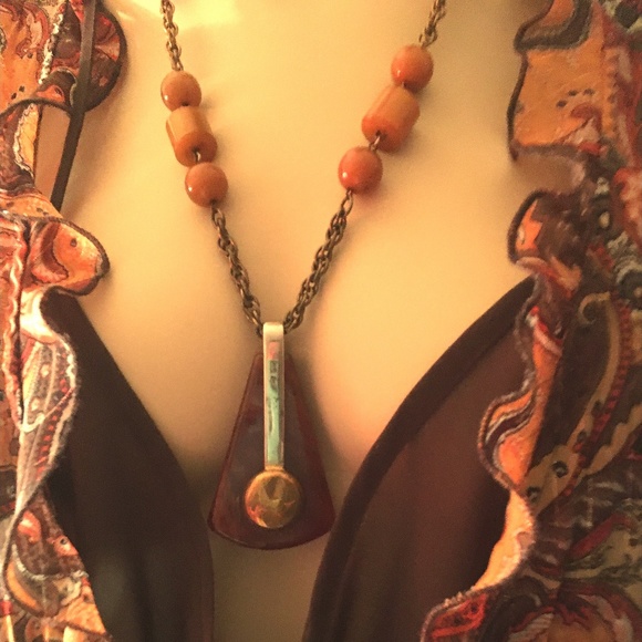 Art Deco Butterscotch/ Chocolate Bakelite Pendant Necklace - Picture 3 of 7